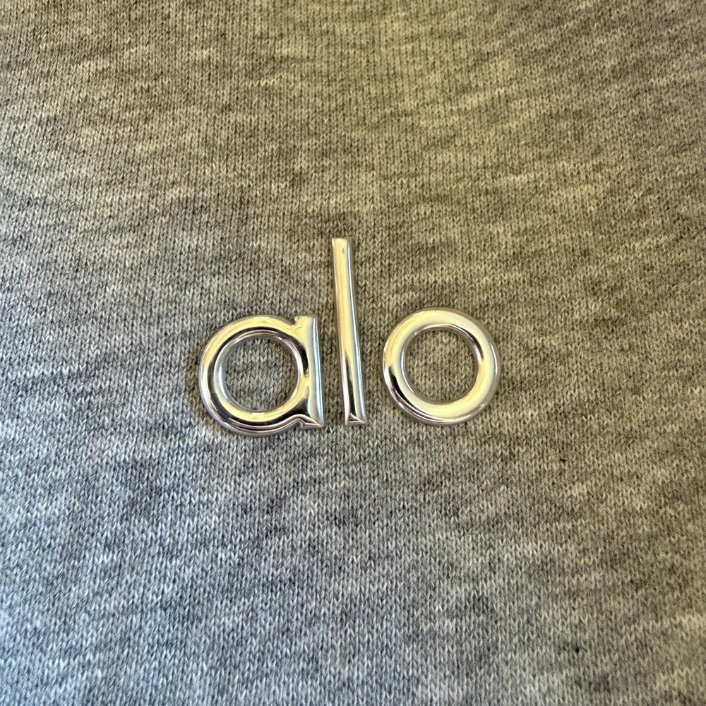 ALO Sweater - Picture 2 of 2